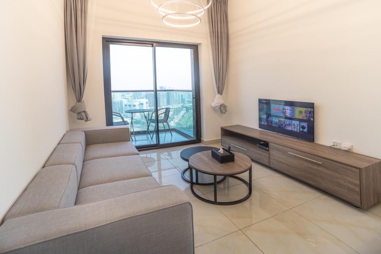 דובאי Sky View Tower Apartments מראה חיצוני תמונה