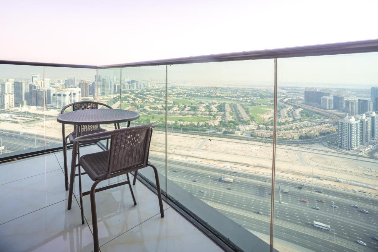 דובאי Sky View Tower Apartments מראה חיצוני תמונה