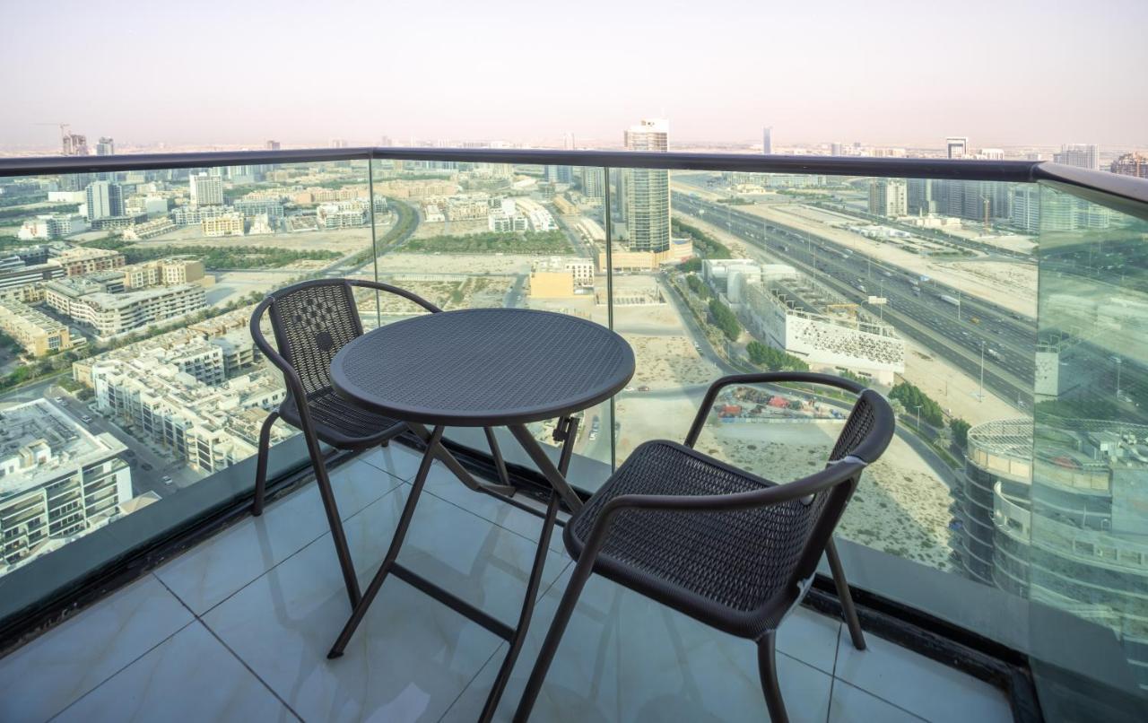 דובאי Sky View Tower Apartments מראה חיצוני תמונה